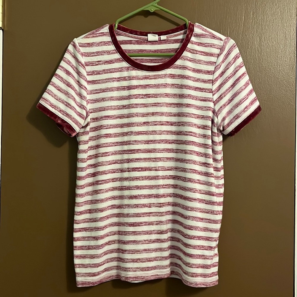 Gap velvet trim shirt,S